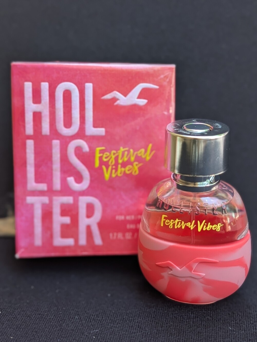 Hollister Festival Vibes NEW Perfume Y2K Mall Girl Fragrance Light Beachy Scent